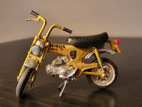 Honda trail zee toys - 70,